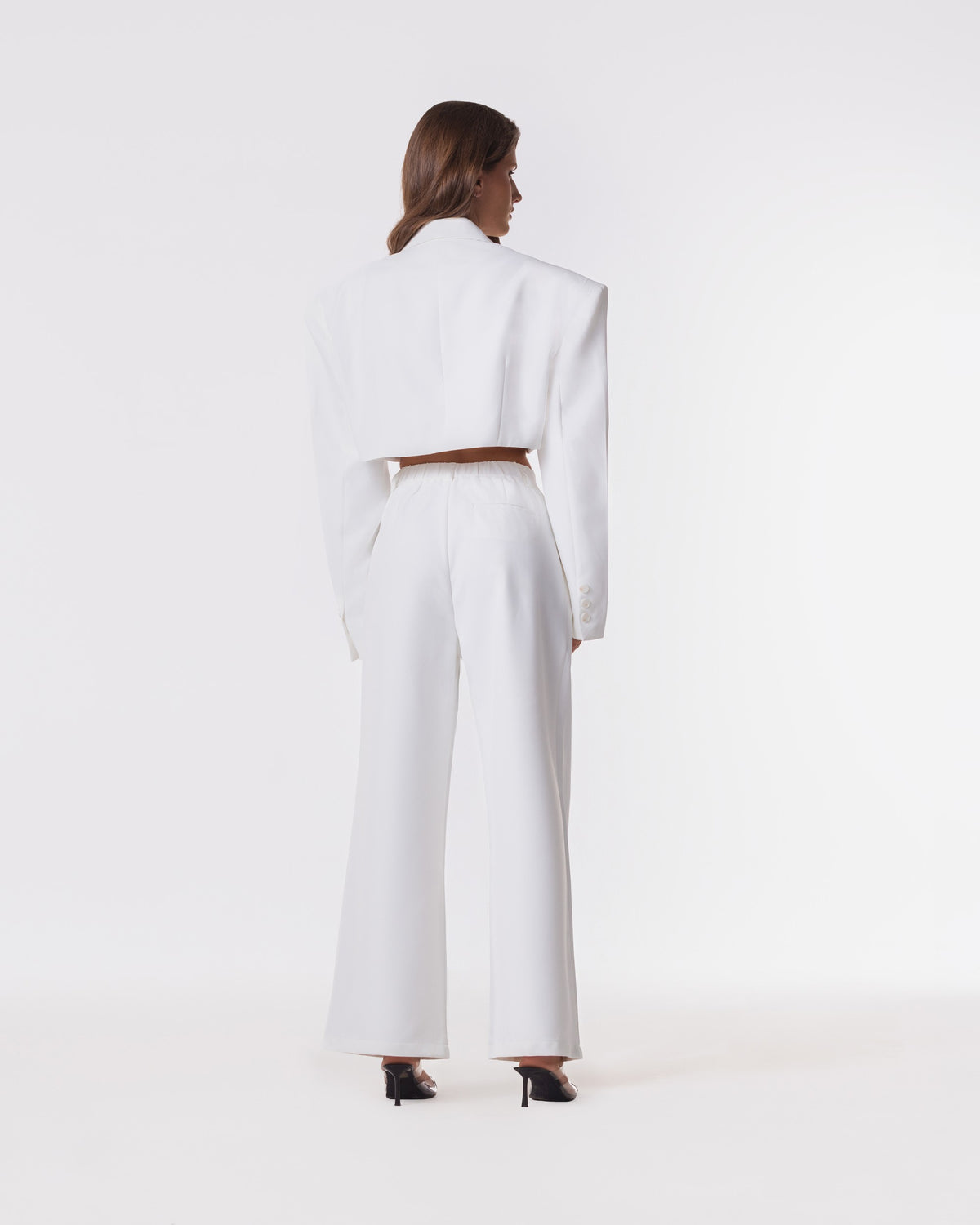 SOHO WHITE SUIT
