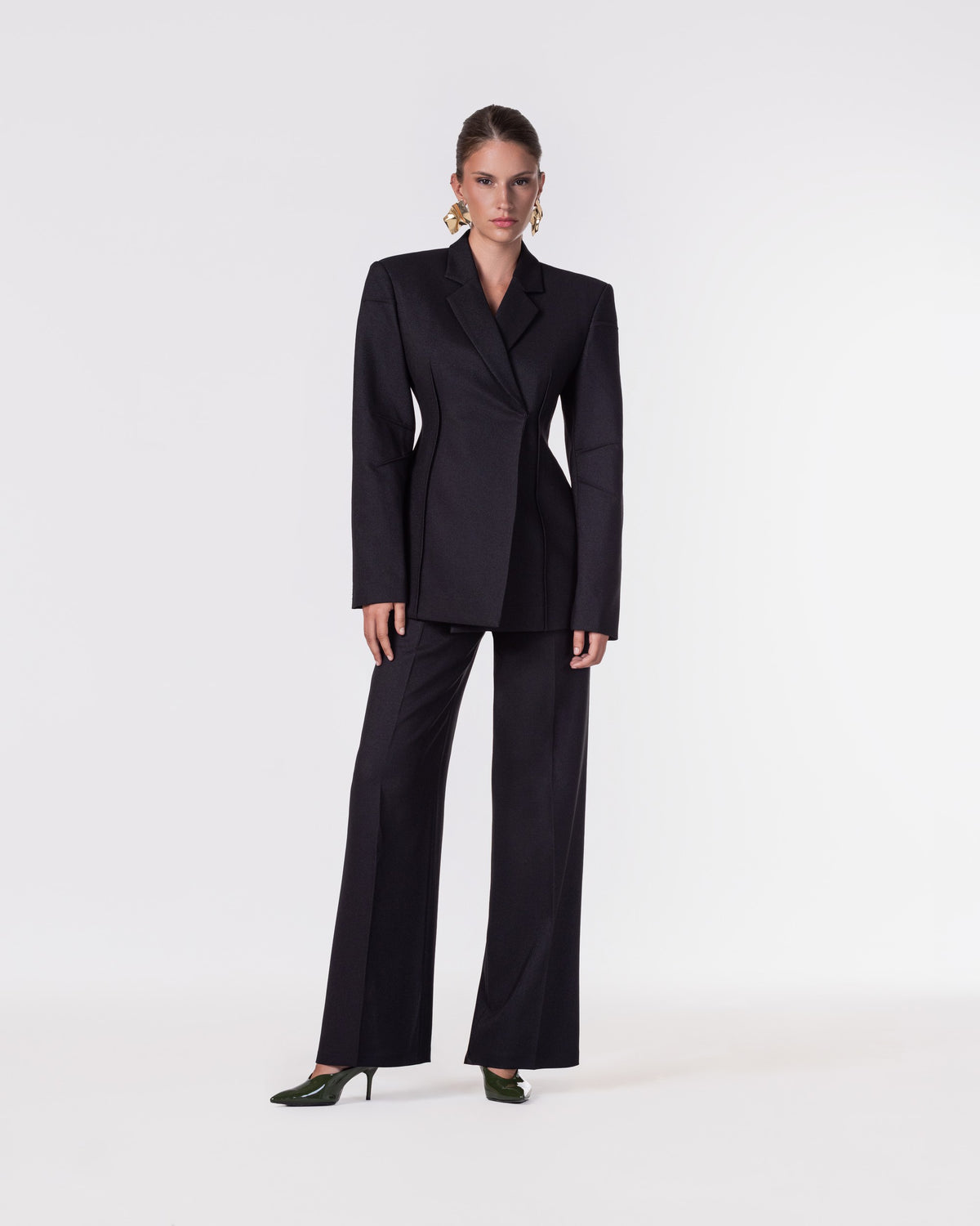 SAMANTHA SUIT