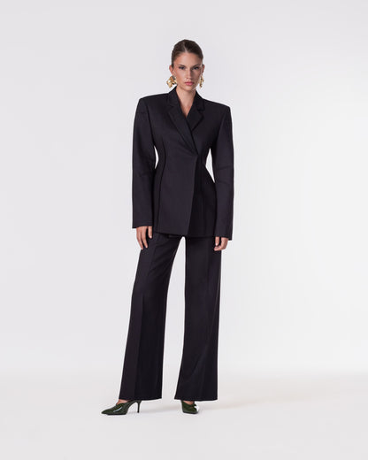 SAMANTHA SUIT