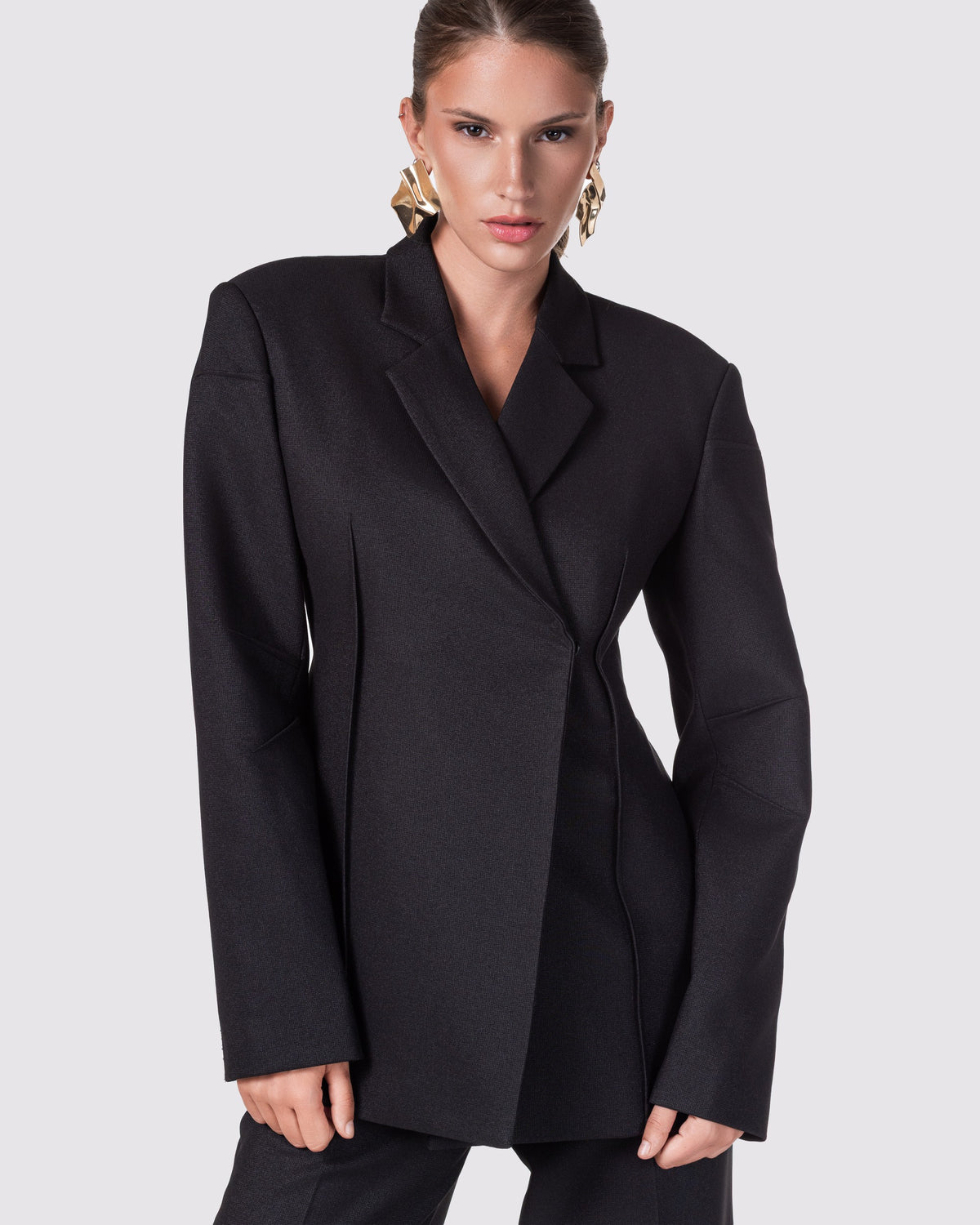 SAMANTHA SUIT